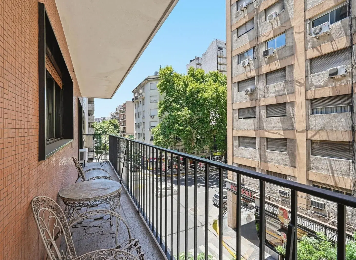 Venta Departamento Av. Corrientes: Confort, Seguridad y Gran Accesibilidad 3