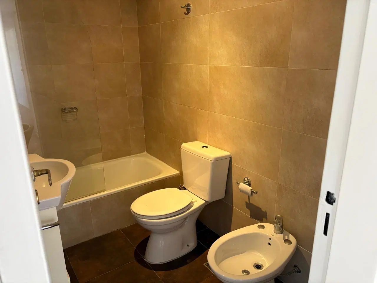 Alquiler Departamento 3 Ambientes Piso Alto con Cochera en Recoleta CABA 2