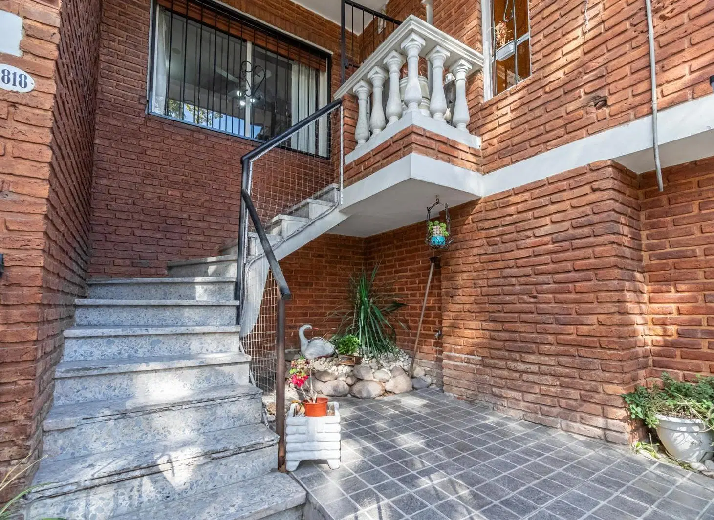 Casa en Venta en Saavedra - MÁS de 5 Ambientes con Terraza - Apto Crédito CABA 2