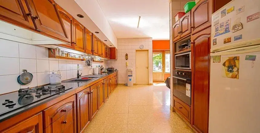 Casa en venta en Villa Ballester 8