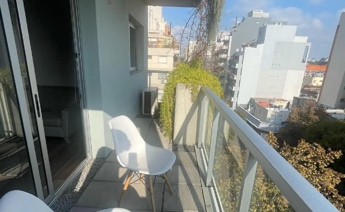 Departamento en venta de 2 Amb al frente en Freire 2600 muy Luminoso, Coghlan CABA 3