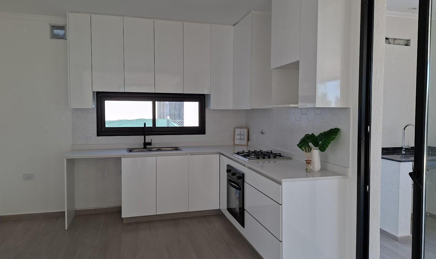 Foto de Casa en Venta de 5 AMBIENTES - a la LAGUNA - B° SAN MATIAS, ESCOBAR, GBA NORTE, imagen 3