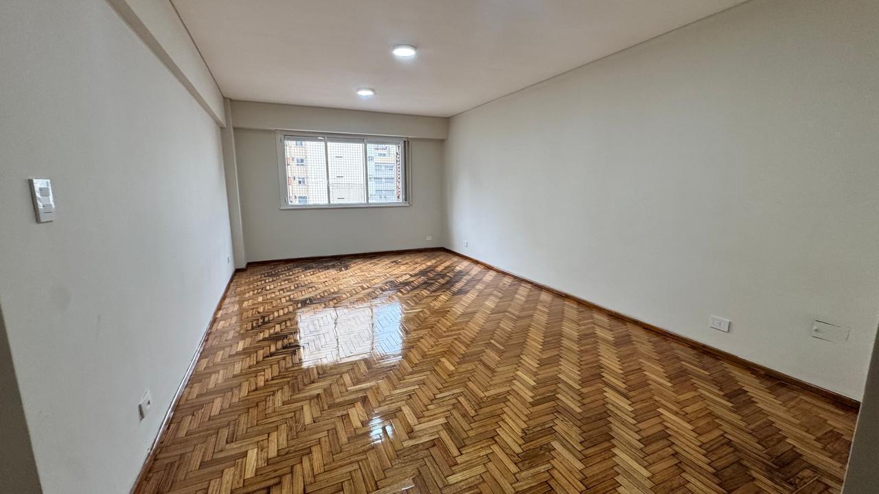 Foto de Alquiler 3 Ambientes con Dependencia en Belgrano CABA, imagen 1