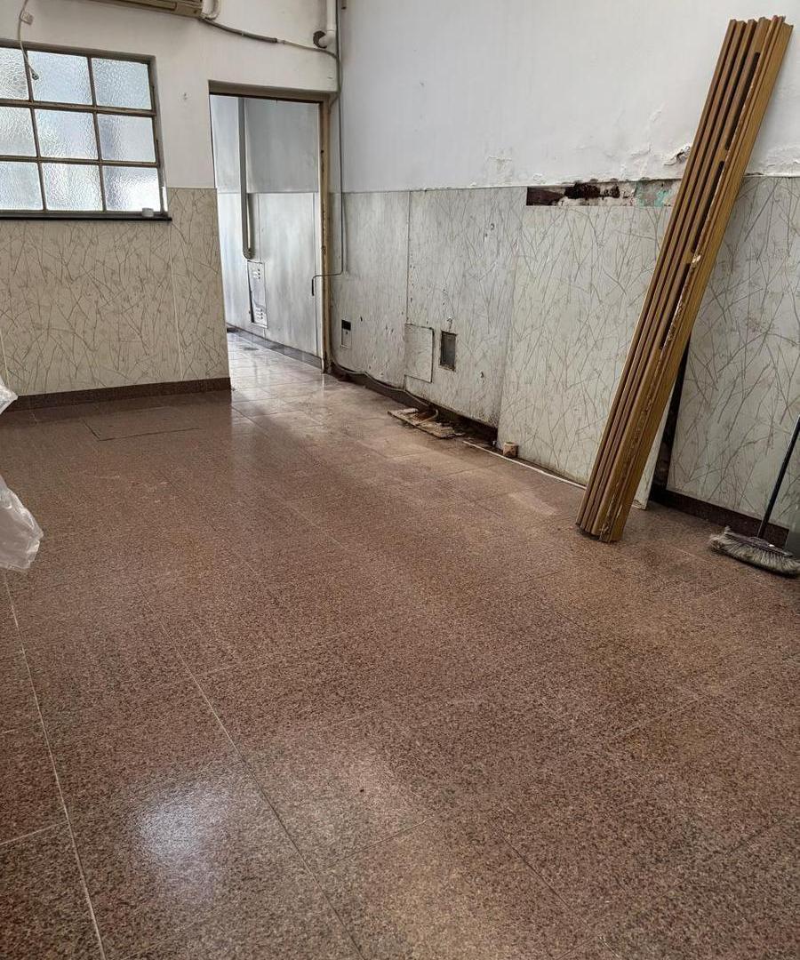 Foto de Casa en venta a refaccionar de 5 amb en Paternal con garage, CABA, imagen 2
