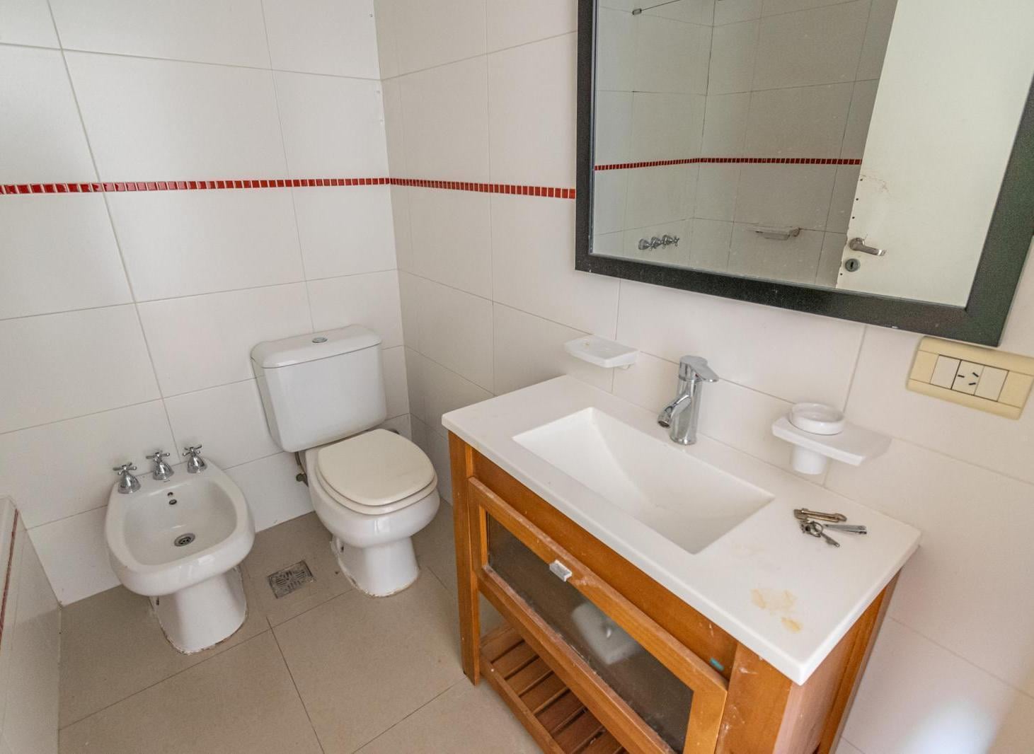 Foto de VENTA PH DUPLEX 3 AMBIENTES CON COCHERA – VILLA URQUIZA APTO CRÉDITO, imagen 4