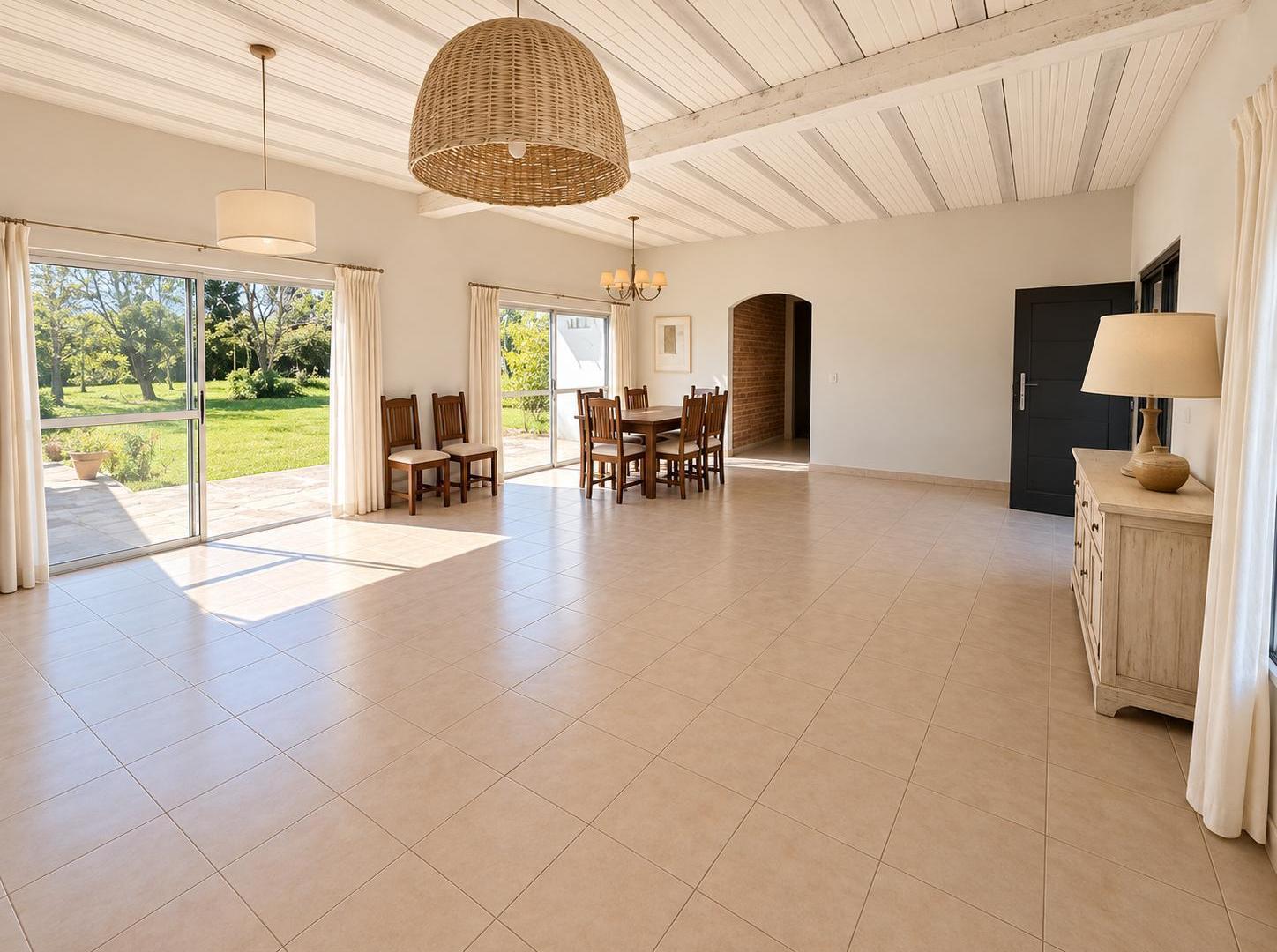 Foto de CASA EN VENTA 5 AMB EN TORTUGUITAS | ENORME LOTE | CERCA A LA ESTACIÓN, imagen 3