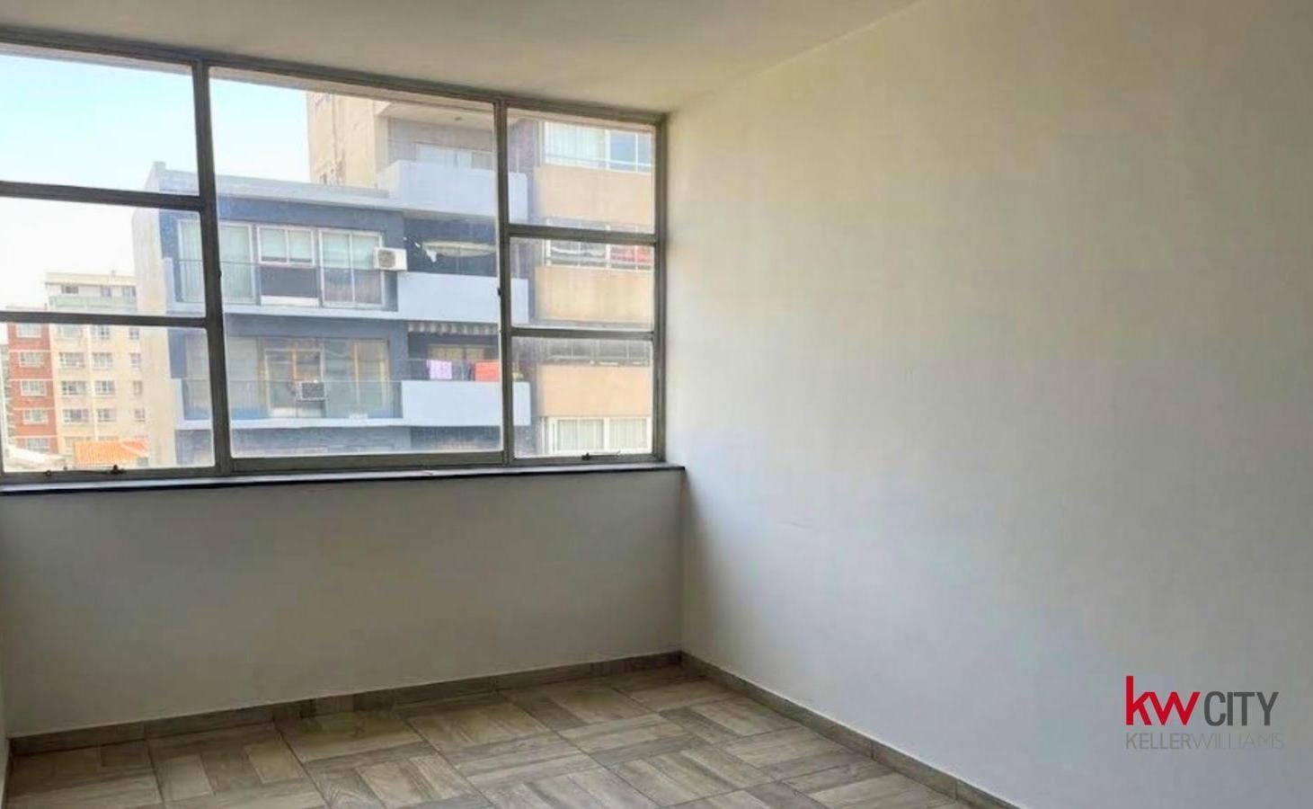 Foto de VENTA OFICINA 2 AMBIENTES ONCE CABA - AV. PUEYRREDON Y AV. CORRIENTES, imagen 1