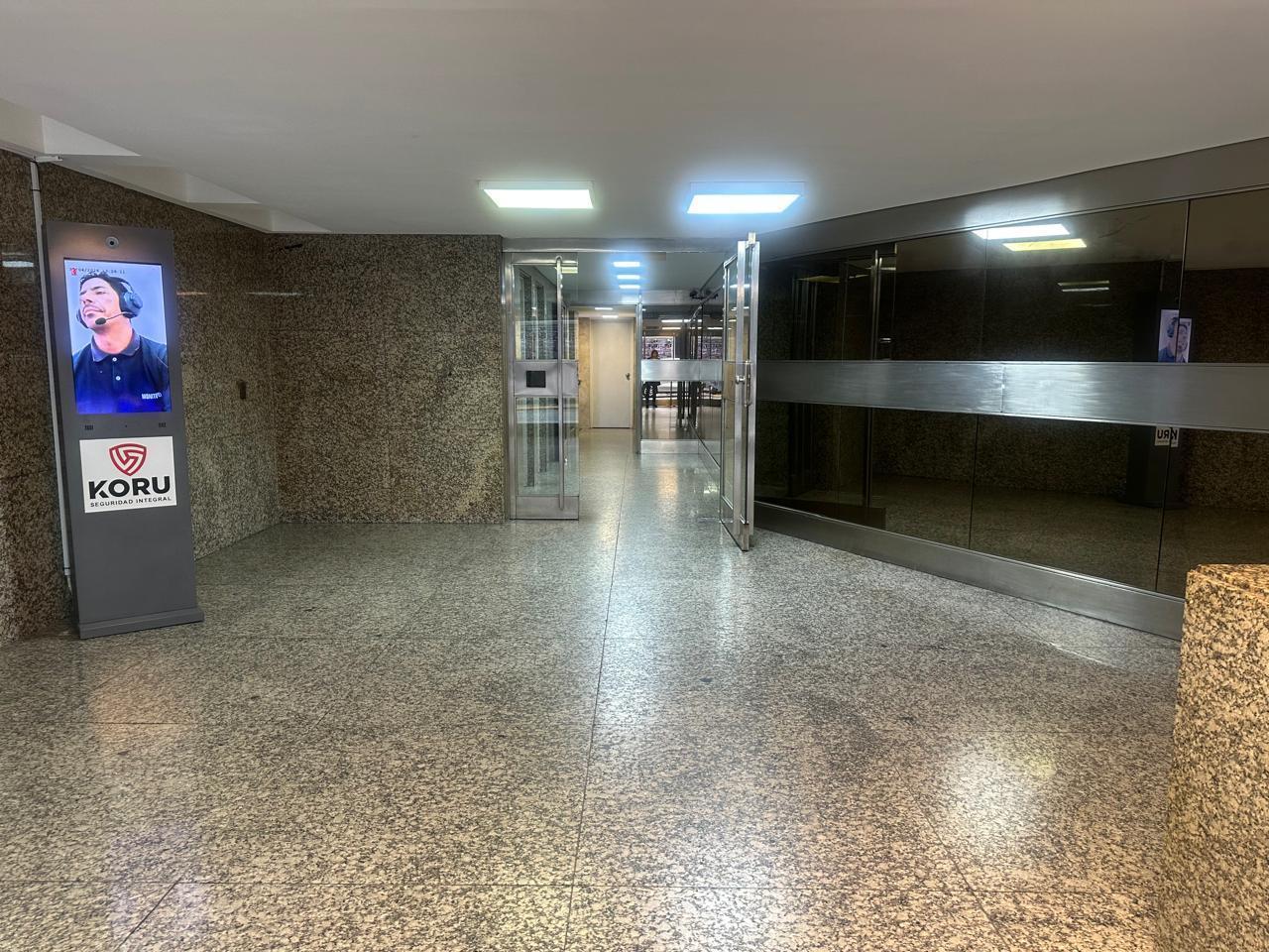 Foto de Oficina en venta en San Nicolás, Juan Domingo Perón al 1600, imagen 3