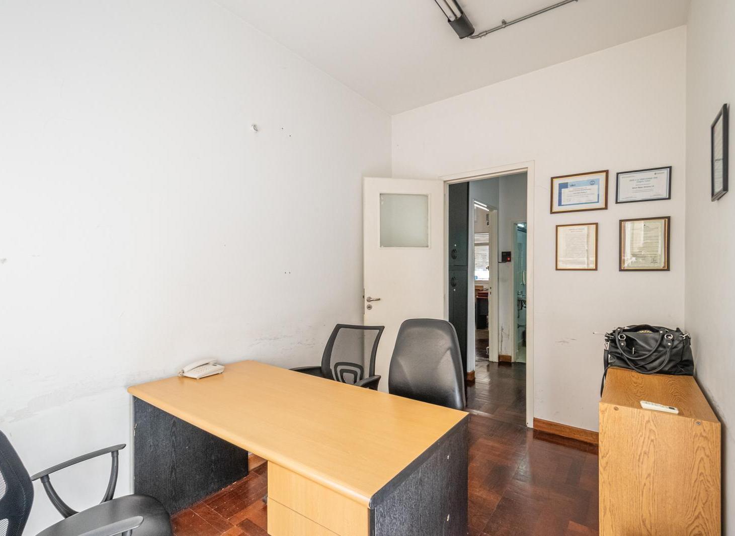 Foto de Departamento en Venta en Monserrat - MÁS de 5 Ambientes, balcón y 4, imagen 5