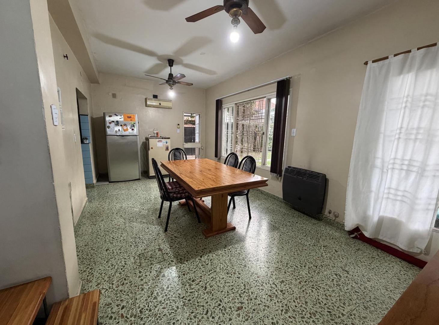 Foto de Gran Casa 6 Amb. con Jardín, Parrilla y Cochera | Apto Crédito | Villa, imagen 2