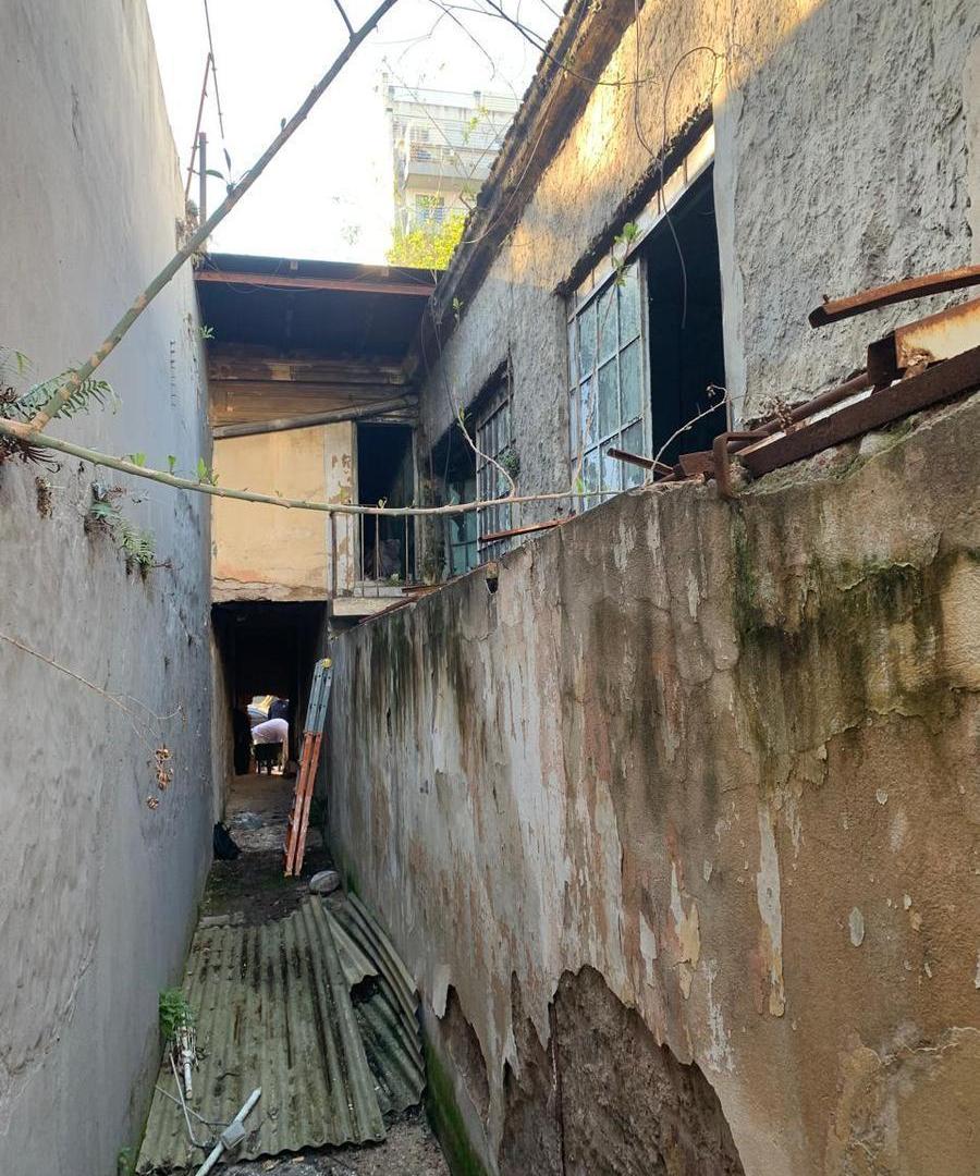 Foto de Venta Local Galpon con Sotano Villa Ortuzar Avenida Chorroarin, imagen 1