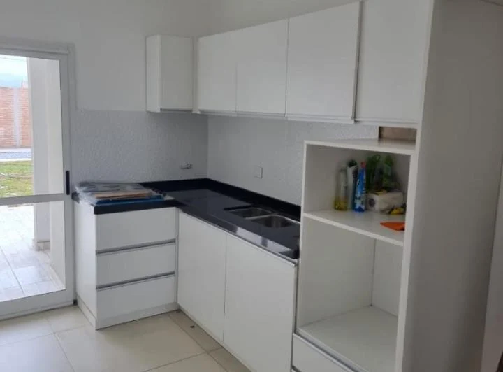 ALQUILO DUPLEX CON PILETA BARRIO NORTE 1 1
