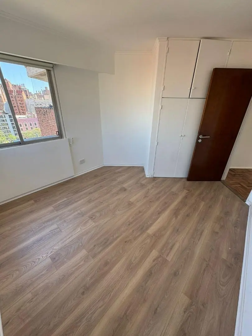 DEPARTAMENTO VENTA AV YRIGOYEN DOS DORM FRENTE 3