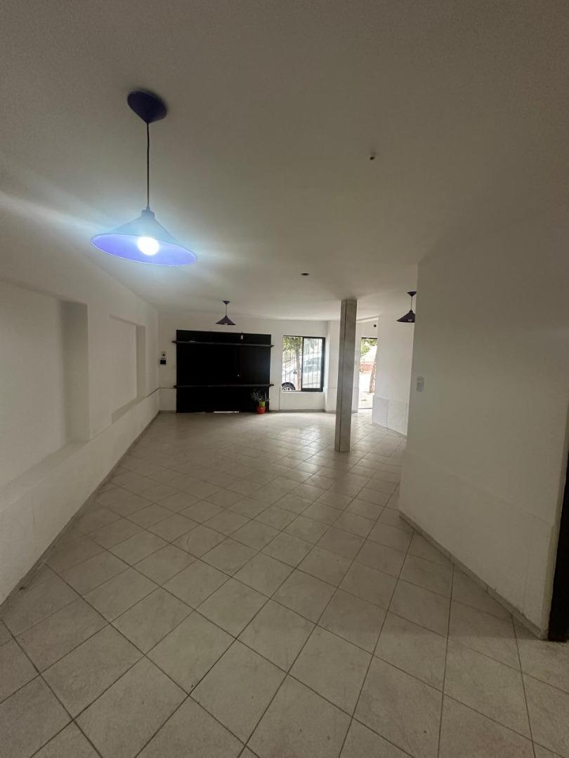 VENDO DUPLEX 2 DORM 2 BAÑOS COCHERA TERRAZA B° PROVIDENCIA