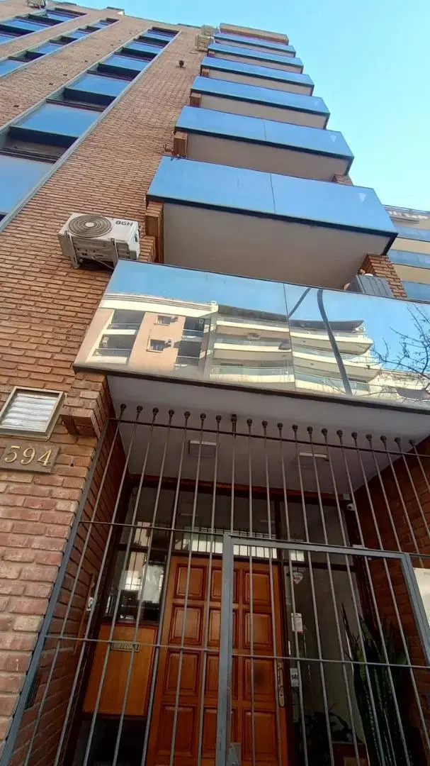 DEPARTAMENTO DOS DORM, BALCÓN, FRENTE, A MTS DEL BUEN PASTOR 2