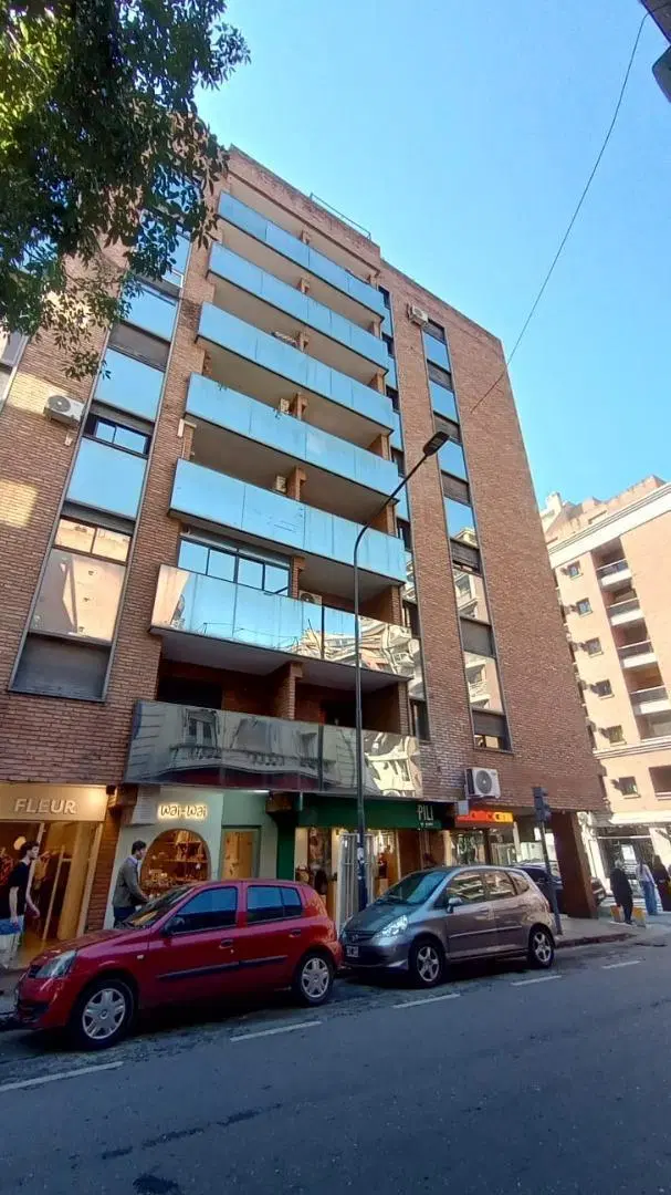 DEPARTAMENTO DOS DORM, BALCÓN, FRENTE, A MTS DEL BUEN PASTOR 3