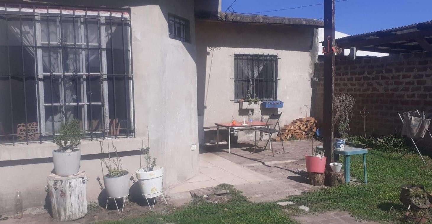 CASA EN VENTA EN EZEIZA