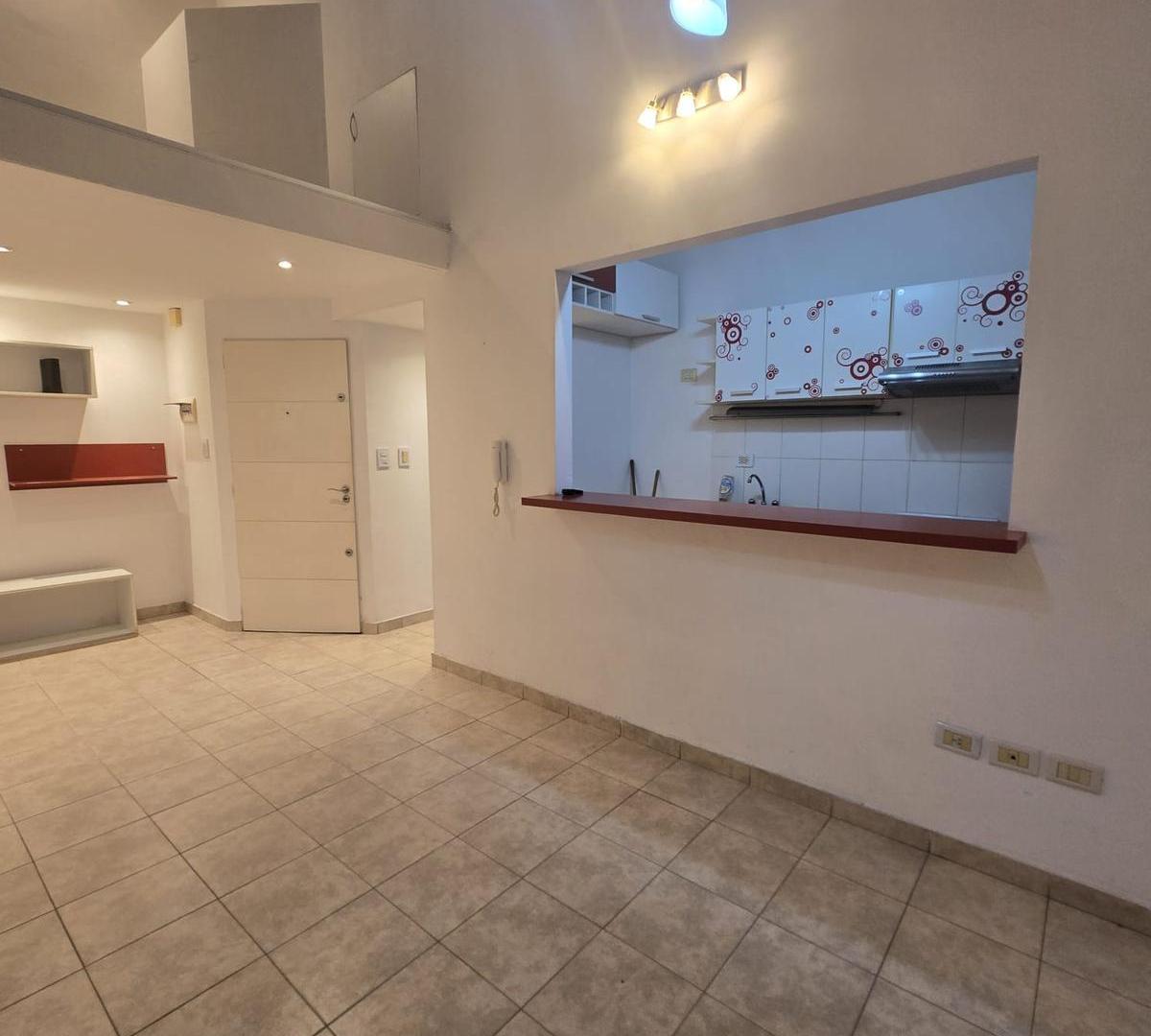 Foto de Departamento 2 AMBIENTES- caseros - centro-, imagen 1