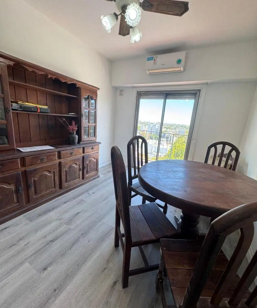 Departamento de tres ambientes con balcon 3