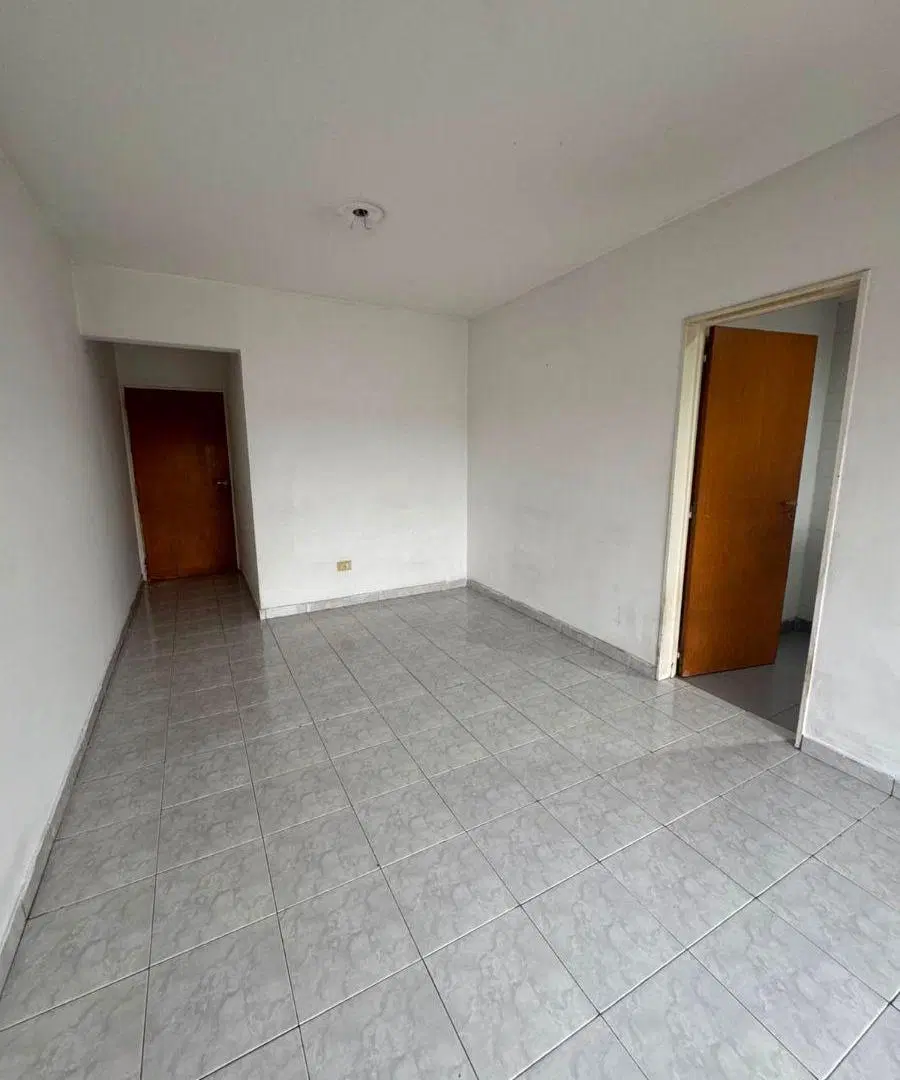 Departamento de 2 ambientes con balcón 3