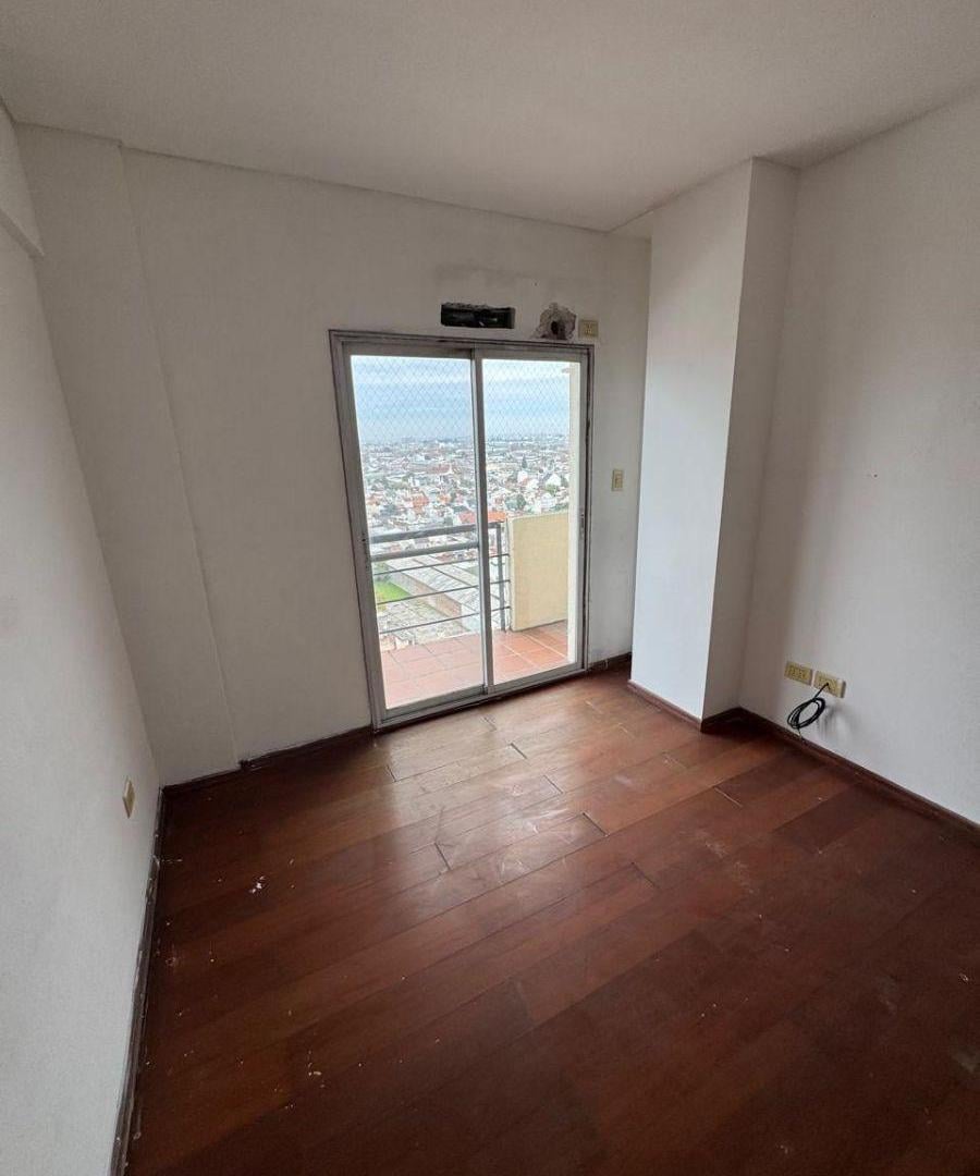 Foto de Departamento de 3 ambientes con balcon y parrilla, imagen 1