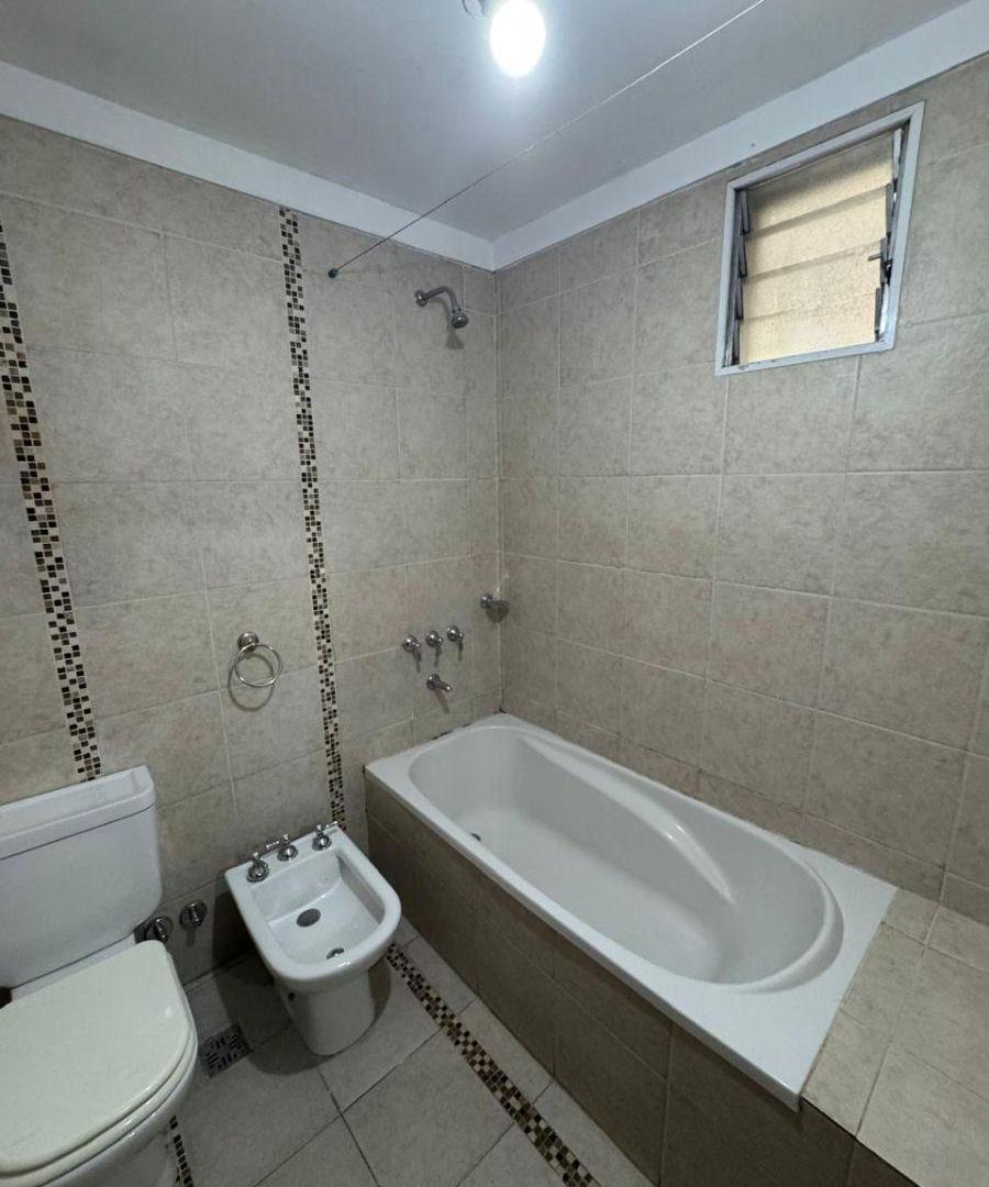 Foto de Departamento de tres ambientes con balcon, imagen 4