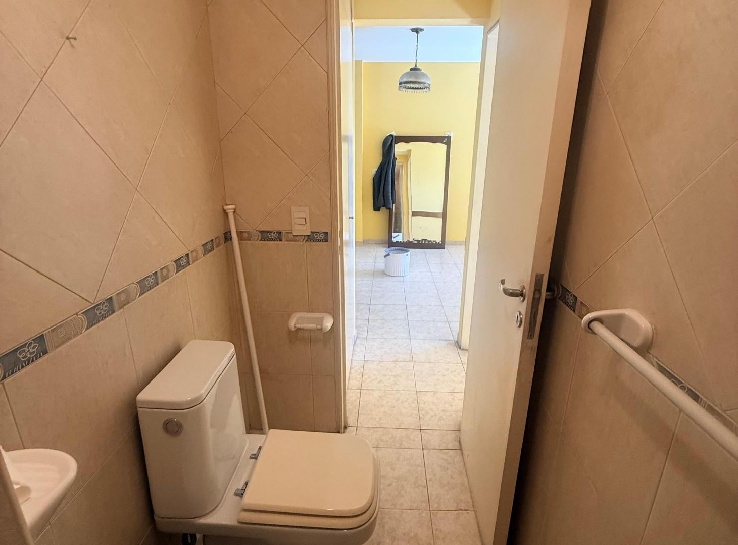 Foto de DUEÑA ALQUILA DEPARTAMENTO DE 1 DORMITORIO APTO OFICINA O VIVIENDA, imagen 5