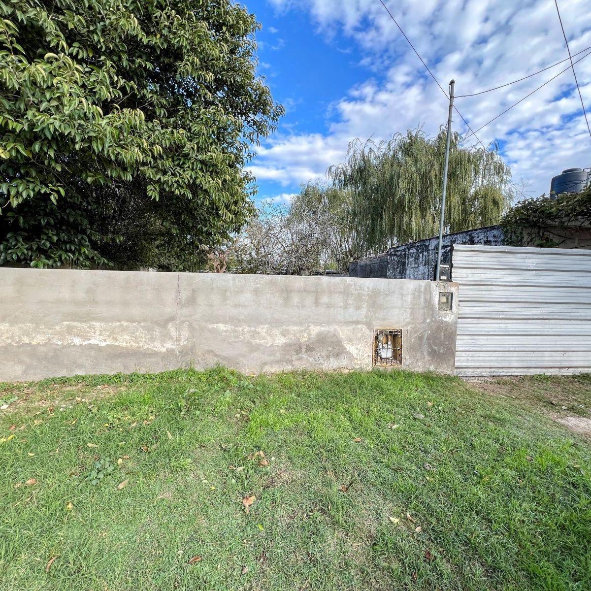 Venta. Propiedad 3 Dorm en Alta Gracia. Barrio Camara. Mb Ubicacion 465 m Terreno 76 m Cub 4