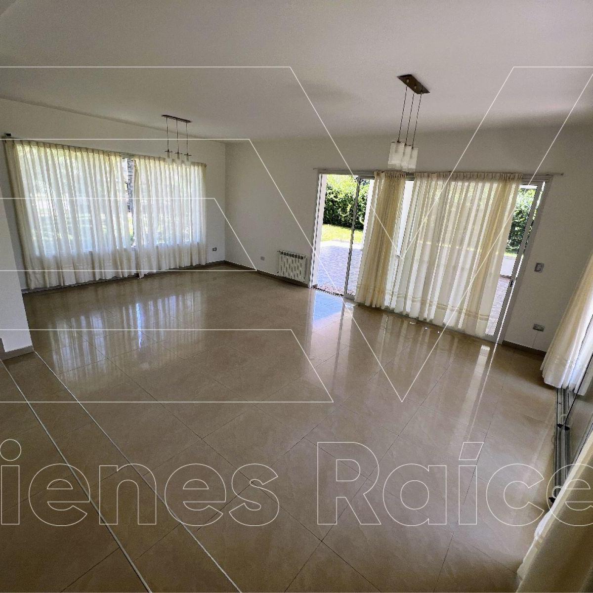 Venta. Country Las Corzuelas. Importante Propiedad 600 m Cub 1900 m Terreno. Titulos Perfectos 5