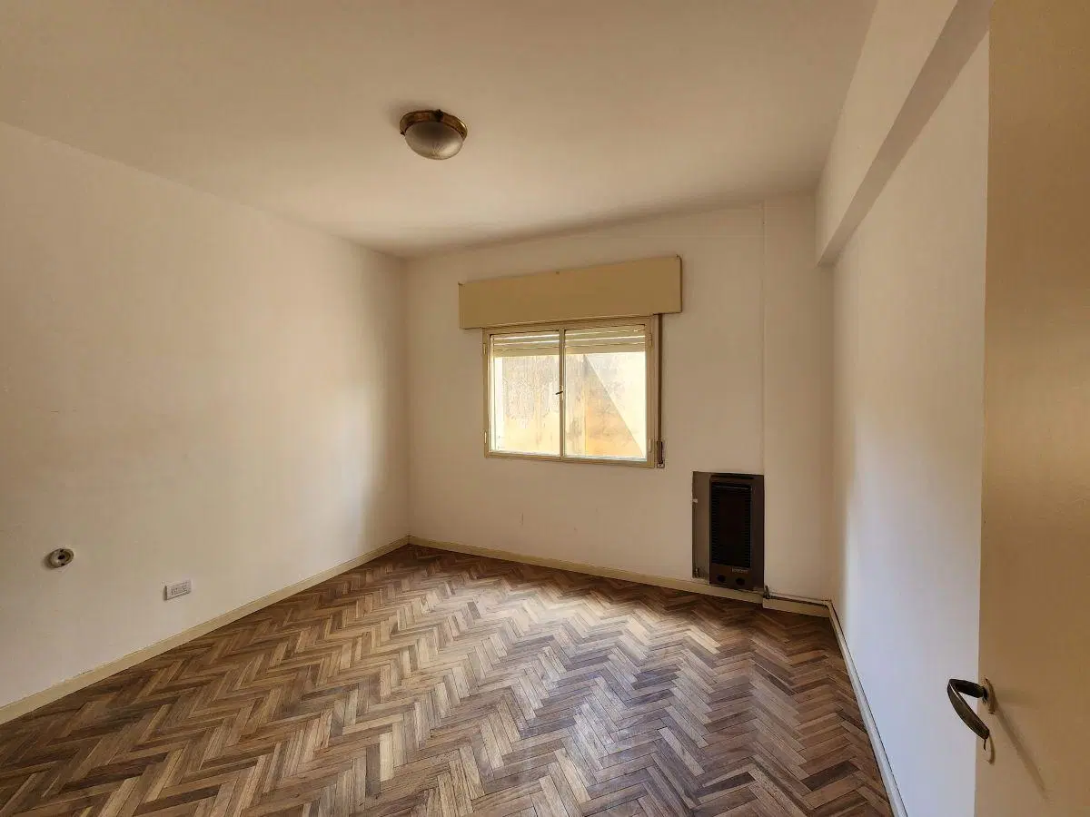 PEATONAL EDIFICIO CATEGORIA 2 DORM DEP/SERVICIO BALCON 5