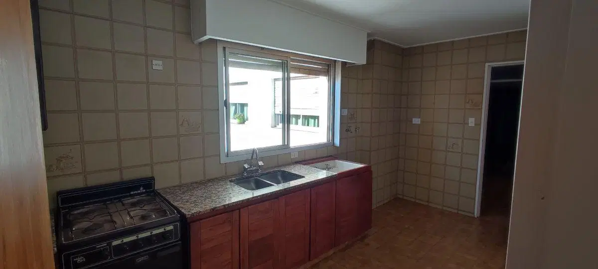 Nueva Córdoba Departamento de 2 Dorm y Cochera 5