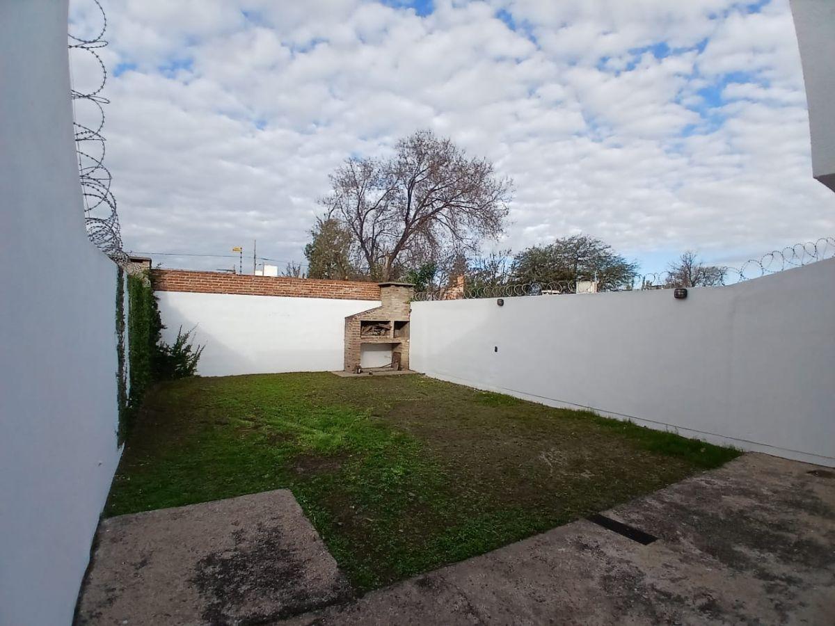 Foto de DUPLEX 2D - PASEO RIVERA/ Va. WARCALDE, imagen 2