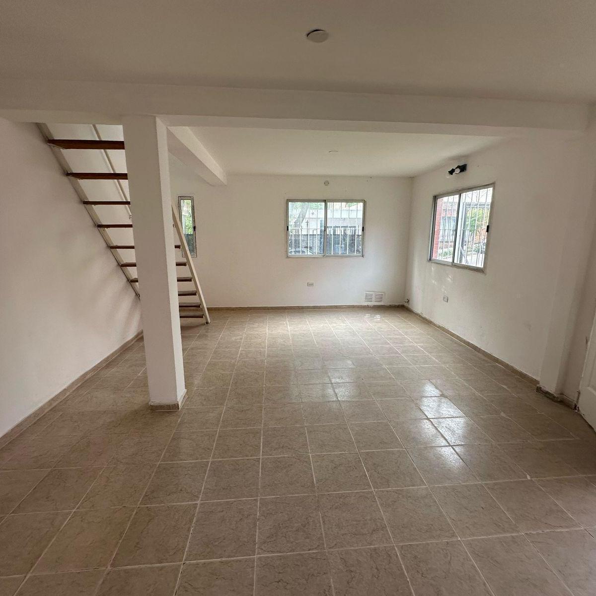 Complejo de Duplex en Venta Ideal Rentista Bv San Juan 1
