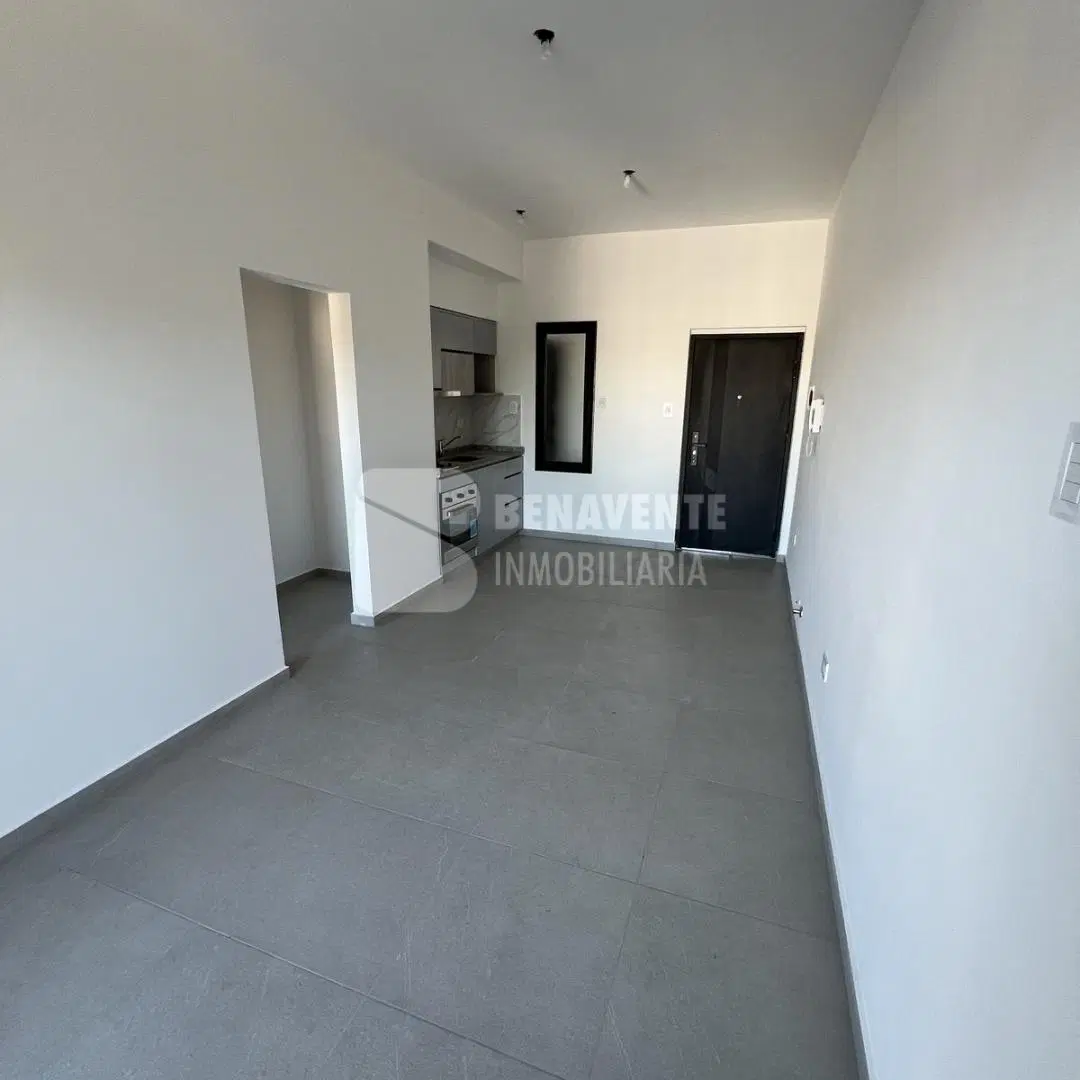 Departamento 2 ambientes en venta - San justo 8