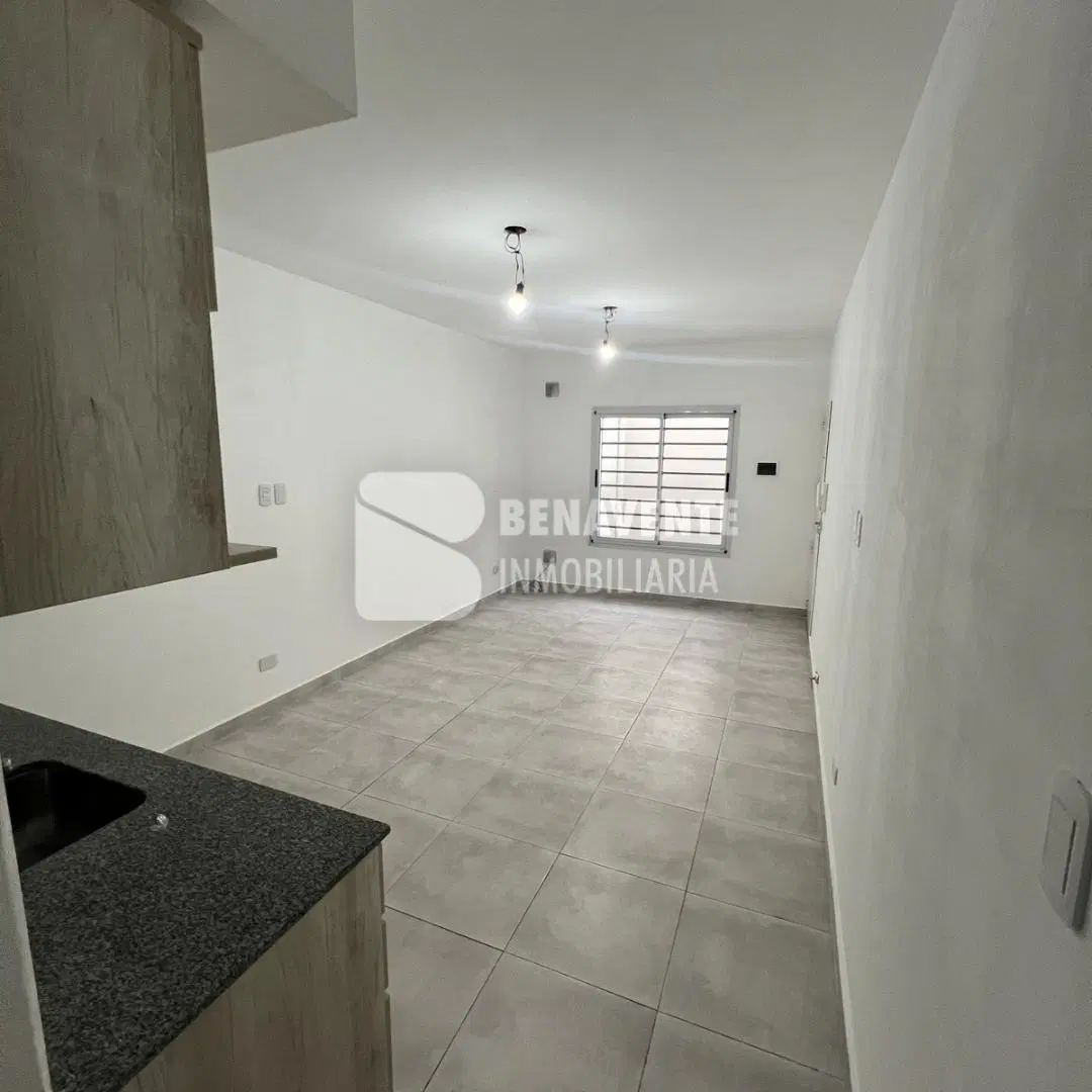 Alquiler Departamento 2 Ambientes en Villa Luzuriaga 2
