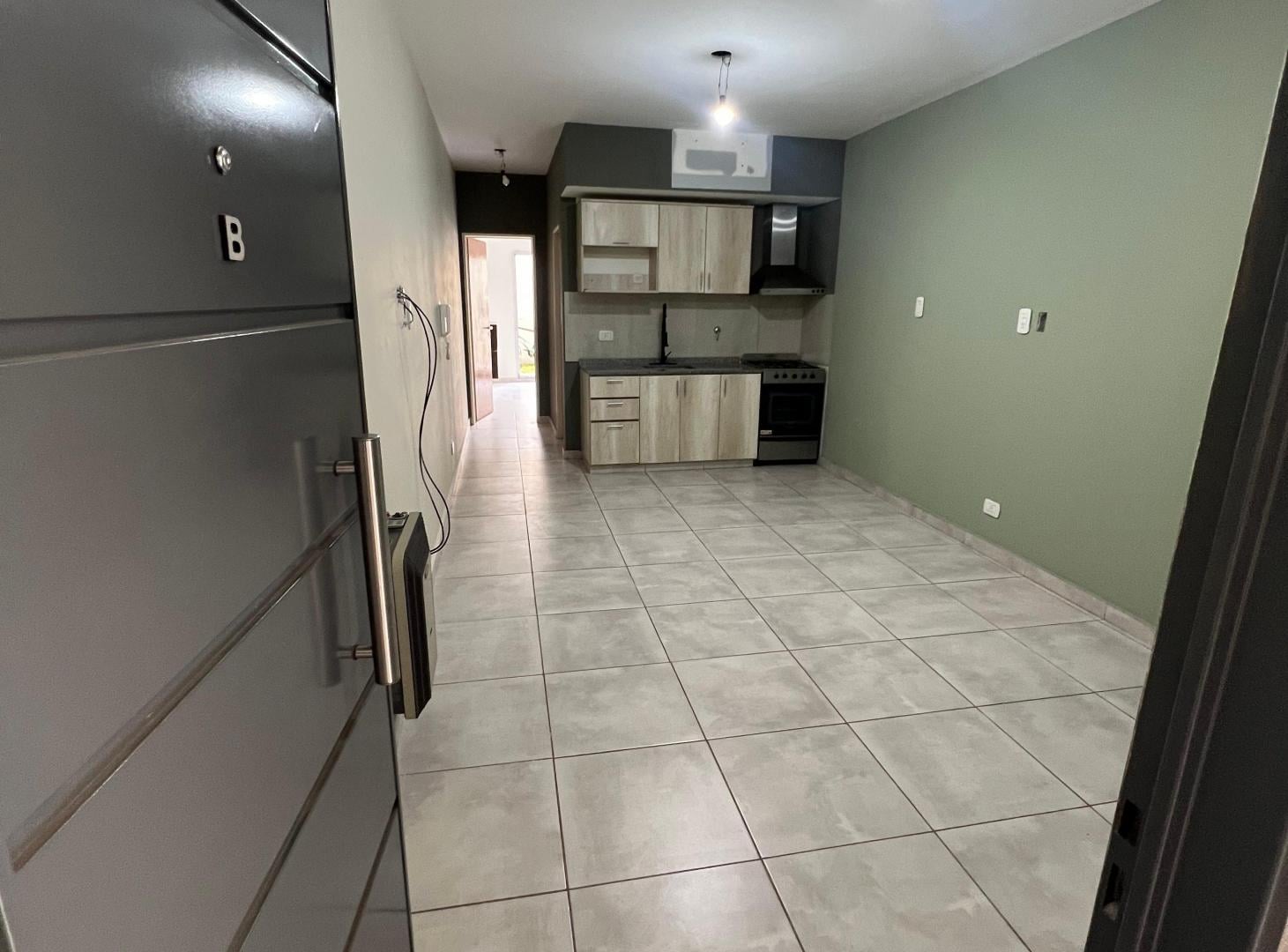 Departamento 2 Ambientes en Alquiler con Patio – A Metros de la UNLaM
