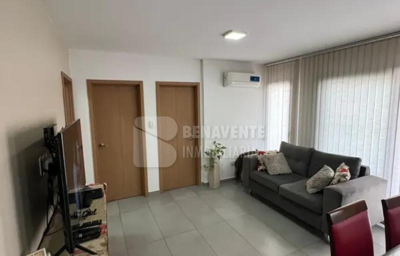 Foto de Departamento 3 ambientes al frente con balcón - Villa luzuriaga, imagen 2
