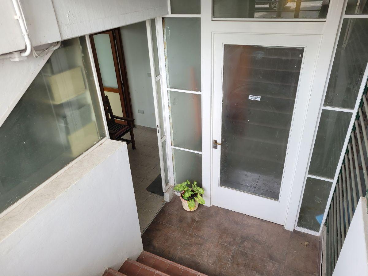 Vende o Vende - Oportunidad Inmueble Deposito y Oficina - Ubicación Estratégica - 215 m² Aproximados