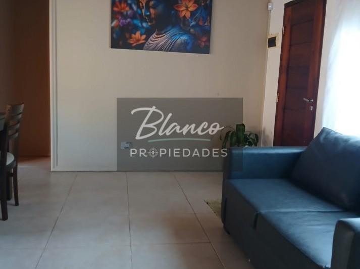 Hermosa Casa en venta  - Ideal para vivienda permanente.- 4