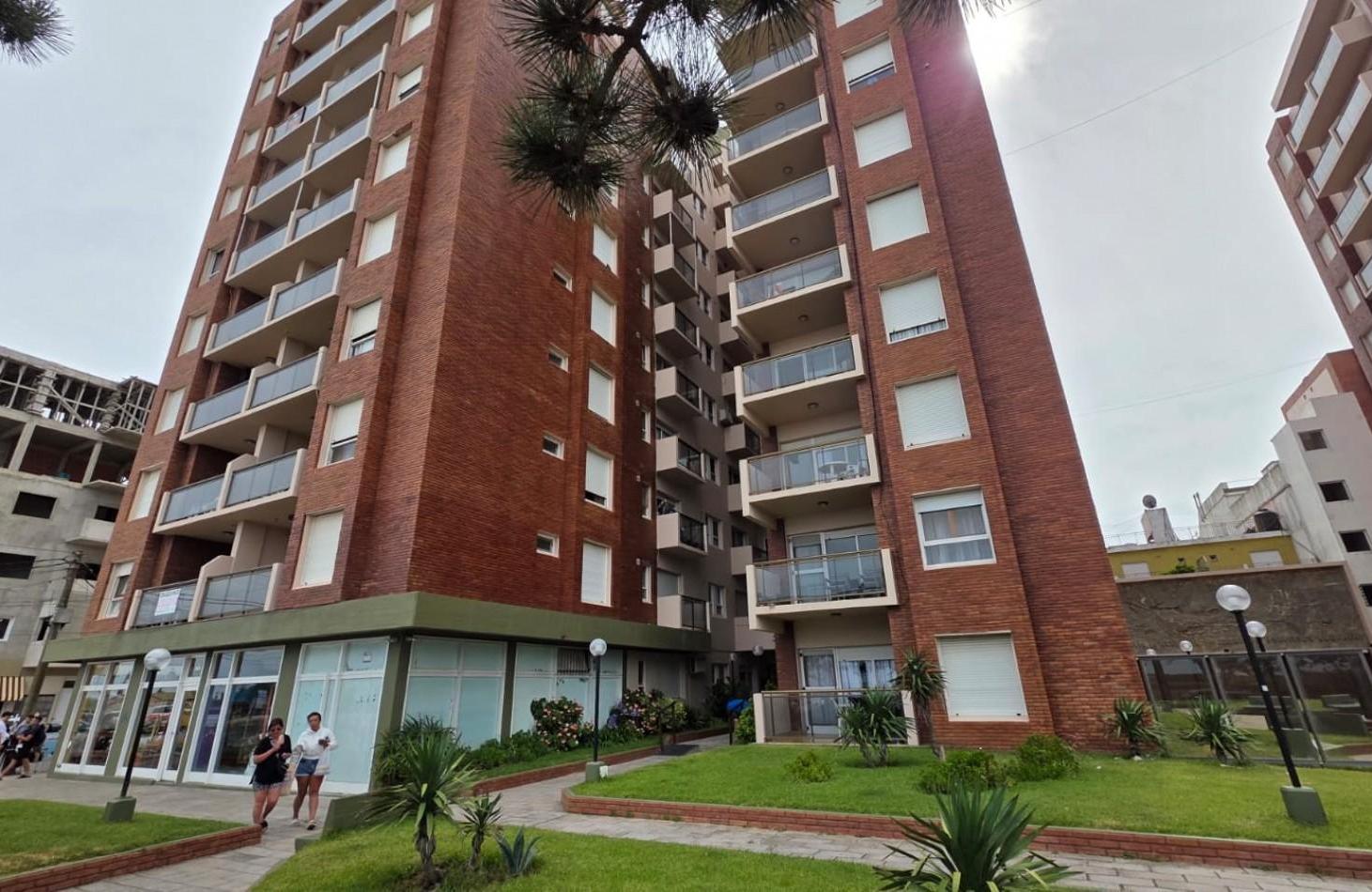 FRENTE AL MAR - UN AMBIENTE - EDIFICIO ANCLA
