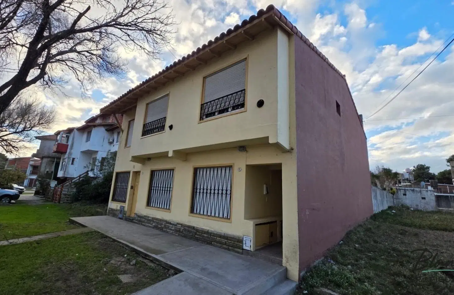 Hermoso Departamento de 3 ambientes con Gas natural - Ideal Para Vivienda Permanente!!! 2