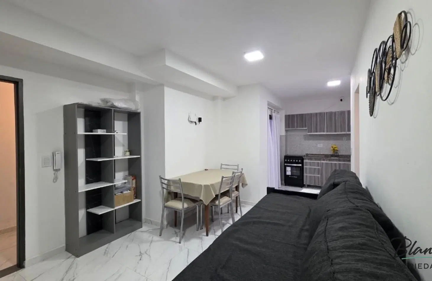 HERMOSO DPTO DE 3 AMBIENTES A MTS DEL MAR CON TERRAZA PROPIA!!! 5