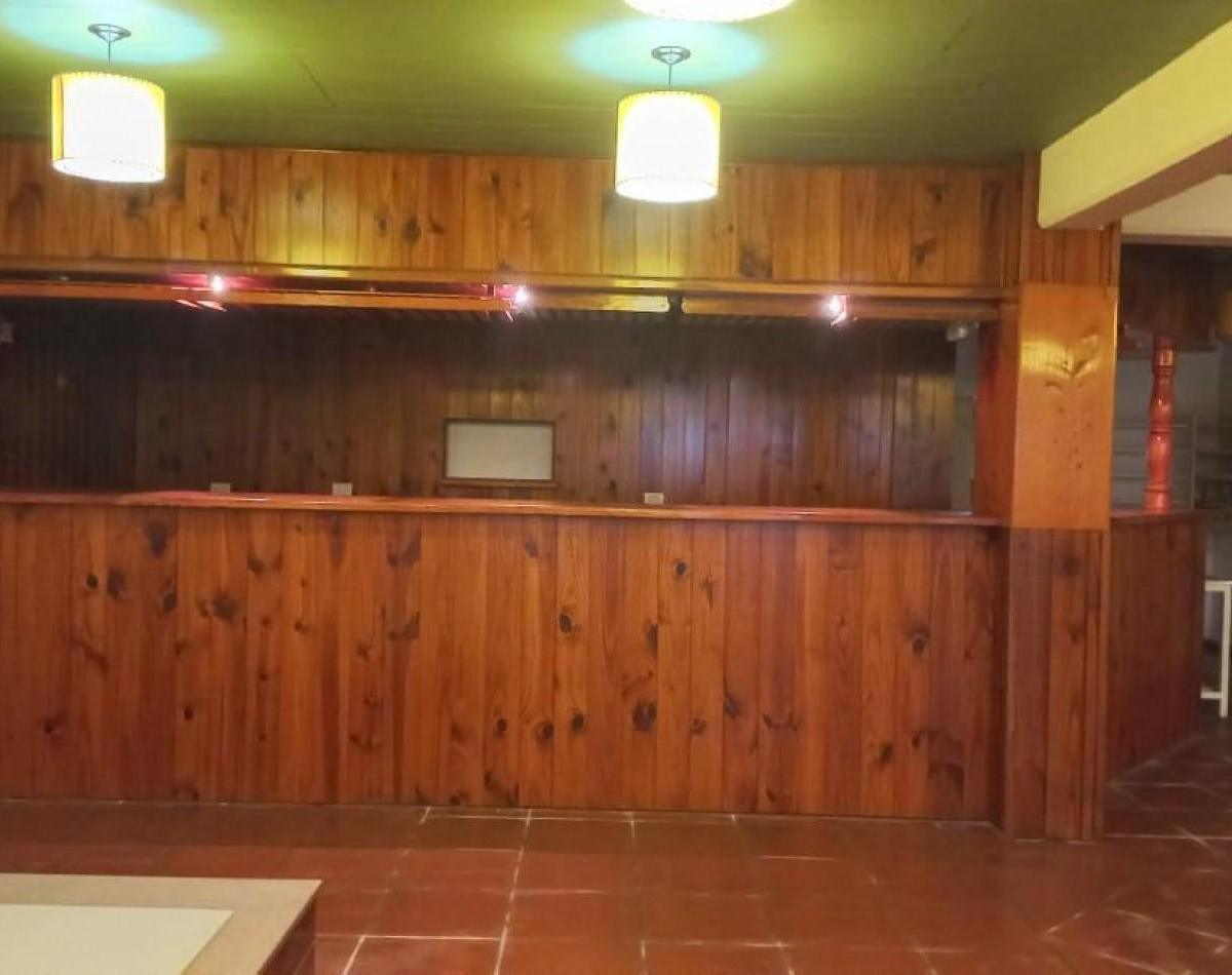 Se Vende Local Comercial en Mar Azul 4