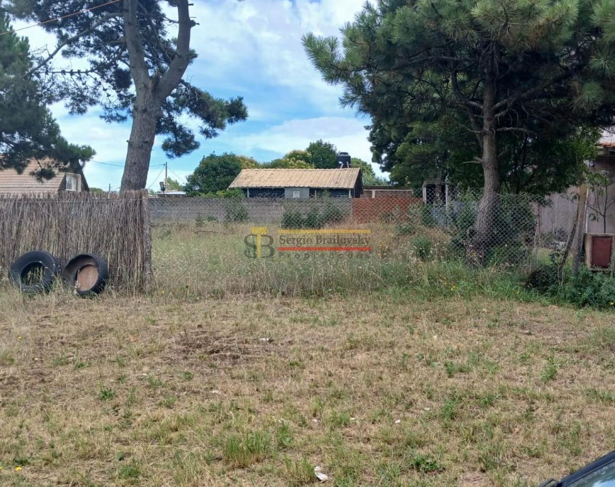 Gran Lote en Venta en Villa Gesell - Multiples Posibilidades 1