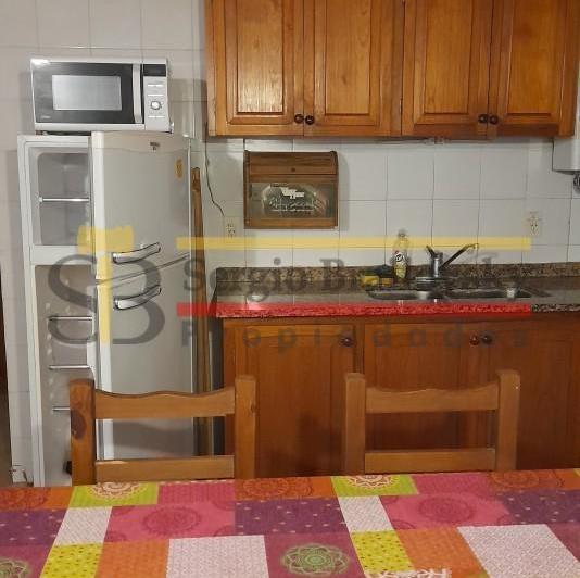 Foto de ALQUILER TEMPORAL- CASA DE 3 AMBIENTES EN VILLA GESELL- PARA 7 PERSONAS, imagen 5