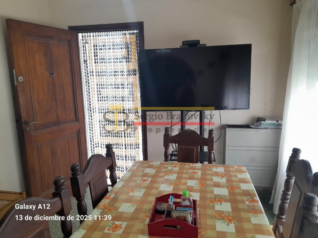 Foto de CASA EN ALQUILER TEMPORAL VILLA GESELL CENTRO- HASTA 5 PERSONAS, imagen 5