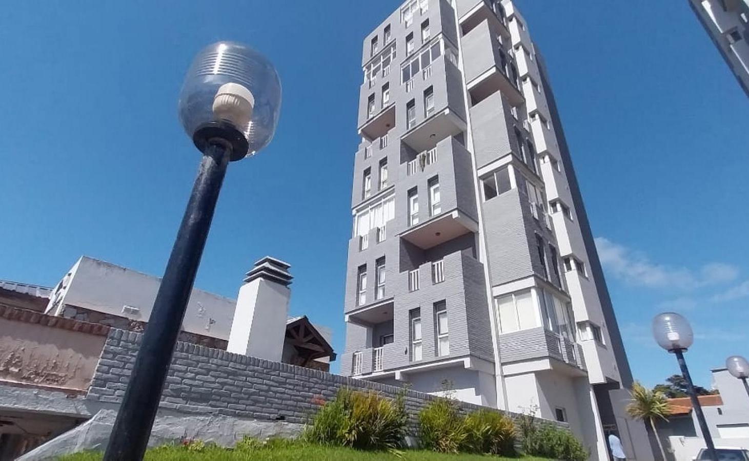 HERMOSO DEPARTAMENTO 2 AMBIENTES EN VENTA ZONA SUR DE VILLA GESELL