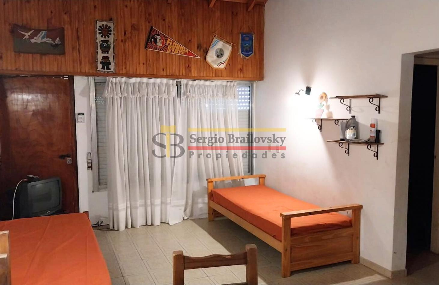 Foto de ALQUILER ANUAL- CASA DE 3 AMBIENTES ZONA SUR DE VILLA GESELL, imagen 5