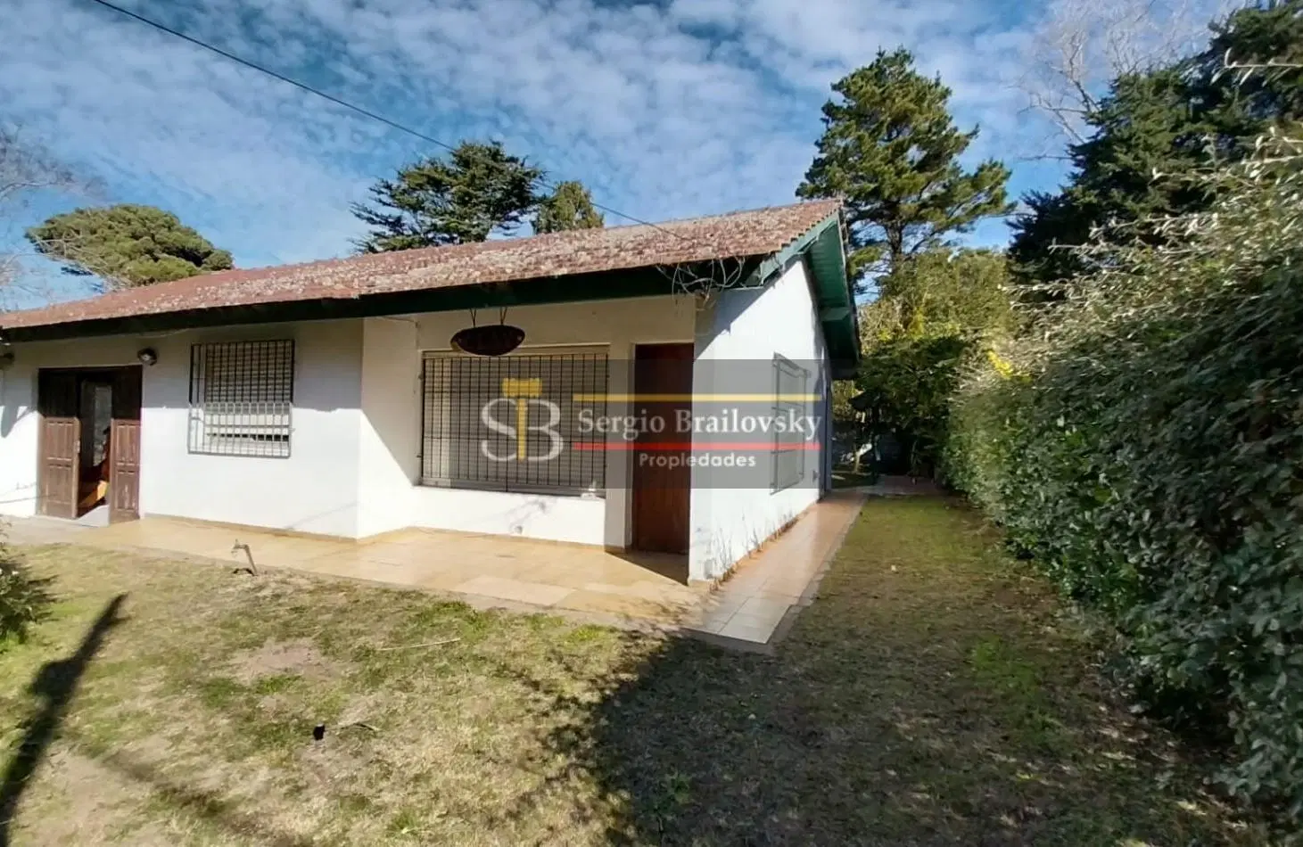 ALQUILER ANUAL- CASA DE 3 AMBIENTES MAS DEPARTAMENTO DE 1AMBIENTE EN ZONA SUR DE VILLA GESELL 4