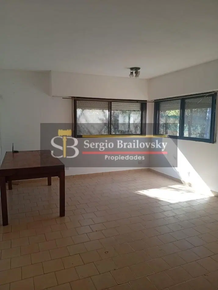 ALQUILER ANUAL EN VILLA GESELL CASA 4 AMBIENTES 4